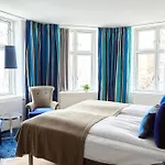 Absalon 4*