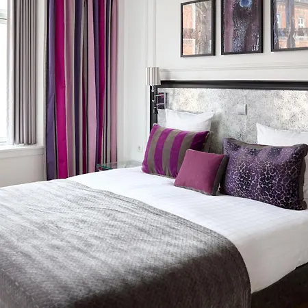 Absalon Hotel 4*